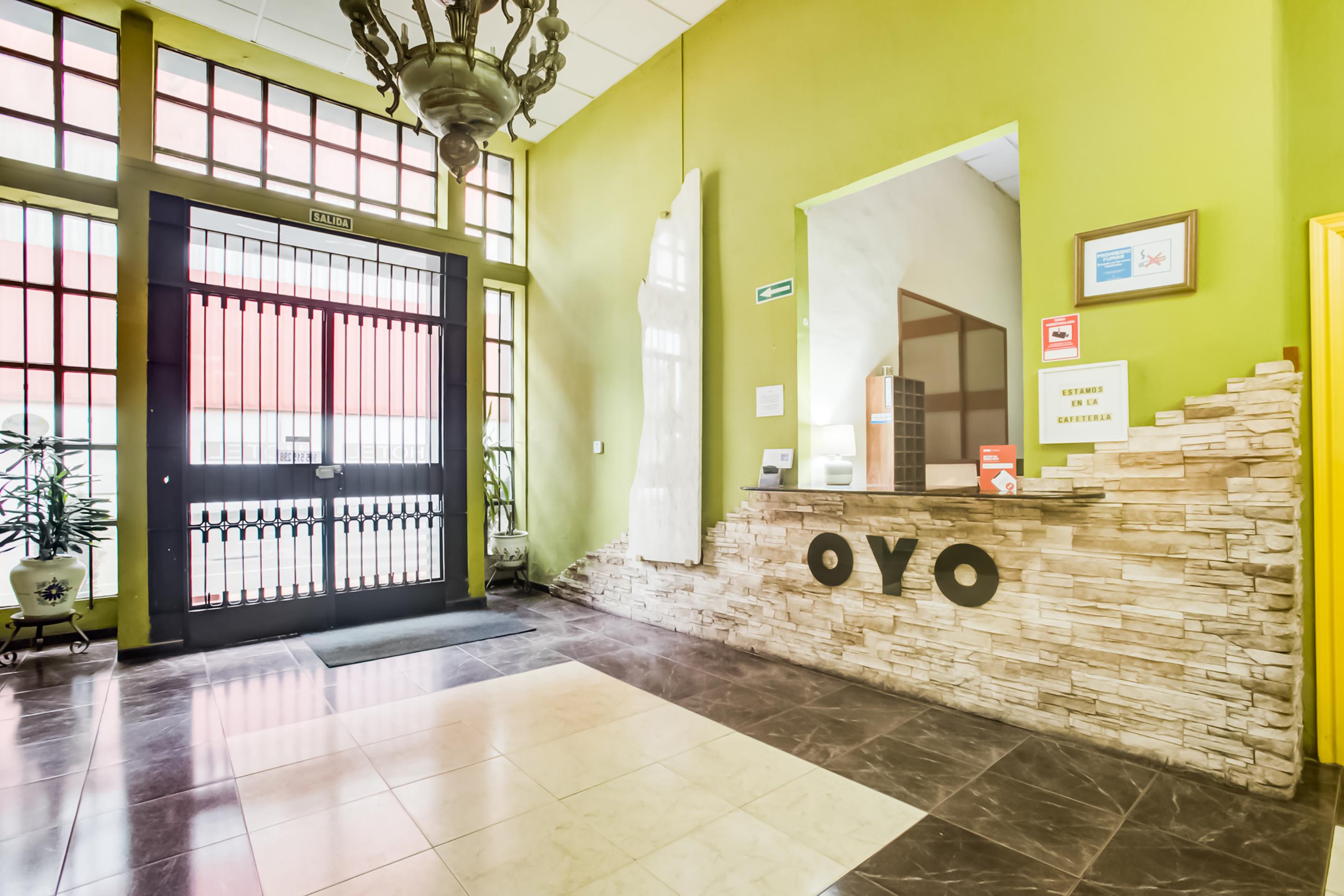Oyo Hotel Parque Empresarial Avilés Zewnętrze zdjęcie